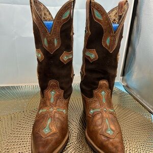 Ariat women 6 cross overlay cowgirl boots